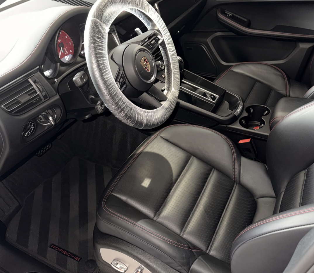 Full Interior & Exterior Detail