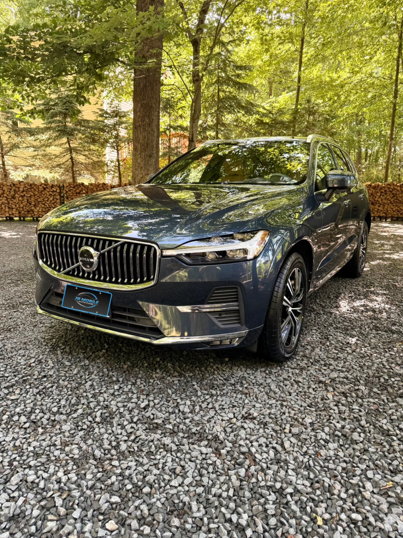 Volvo XC60 front three-quarter after full detail